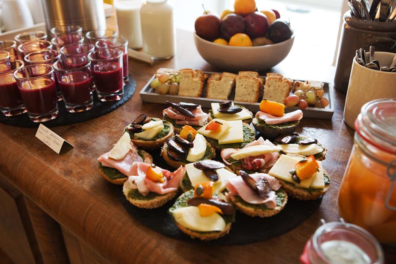 Berlin Hochzeit Veranstaltungsraum Whisky Raum image 9