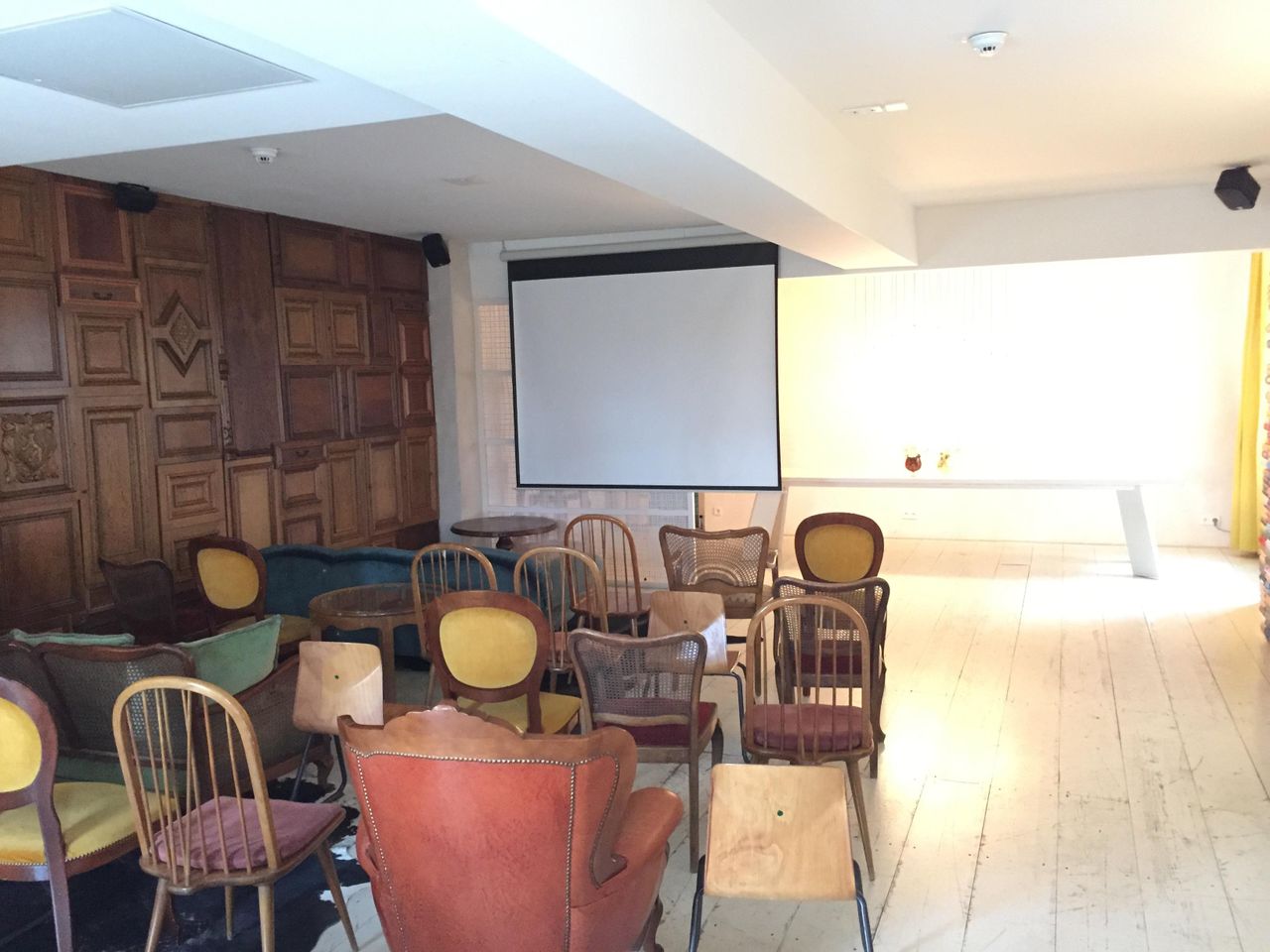 Berlin Hochzeit Veranstaltungsraum Whisky Raum image 1