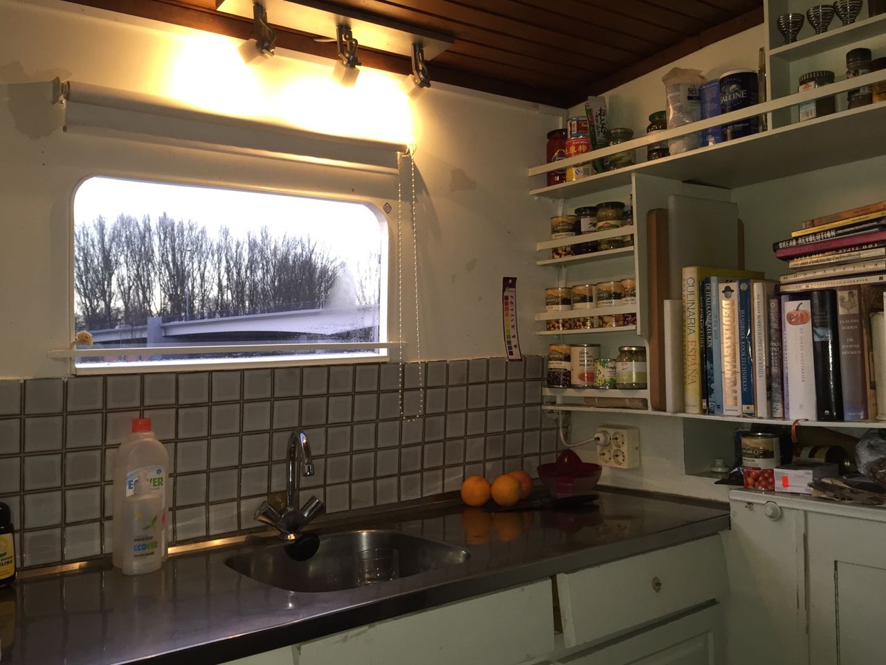 Amsterdam conference rooms Boat Houseboat Amsterdam Amstel image 16