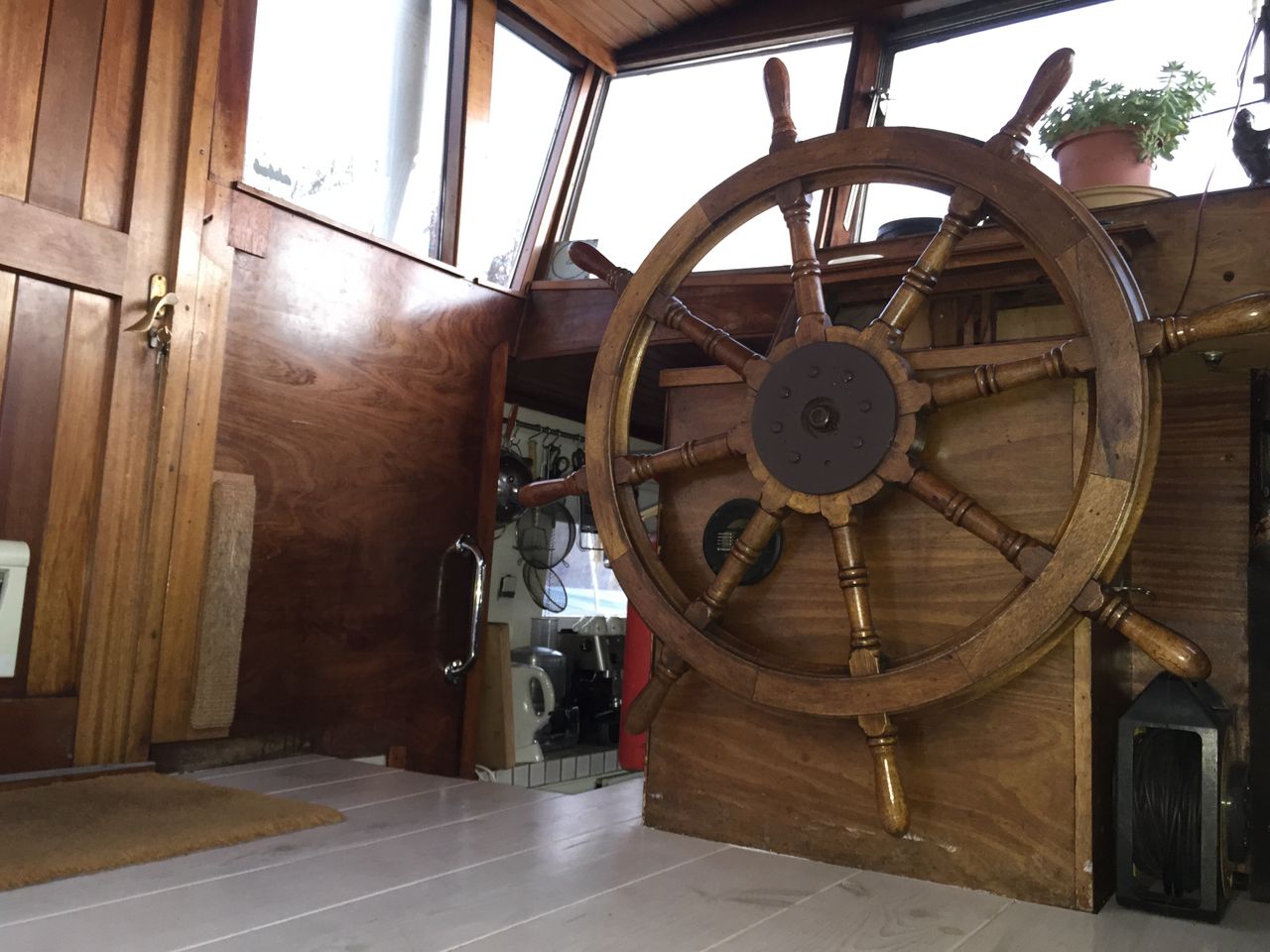 Amsterdam conference rooms Boat Houseboat Amsterdam Amstel image 16