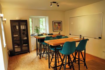 Frankfurt Präsentation Schloss/ Villa Burg Döring image 12