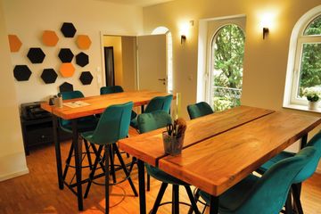 Frankfurt Präsentation Schloss/ Villa Burg Döring image 14