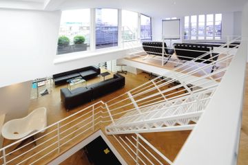 Amsterdam workshop spaces Industrial space Rokinview Penthouse image 3
