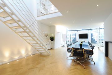 Amsterdam workshop spaces Industrial space Rokinview Penthouse image 0