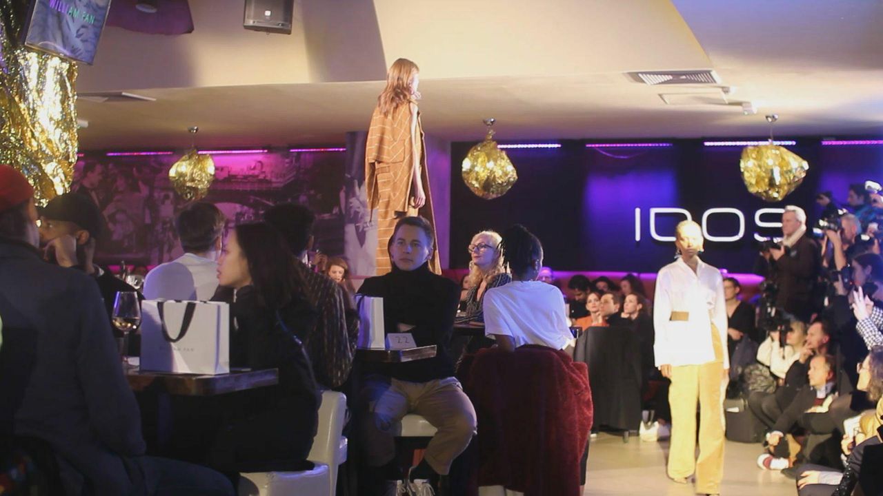 Berlin Präsentation Bar/ Nachtclub Knutschfleck Berlin image 11