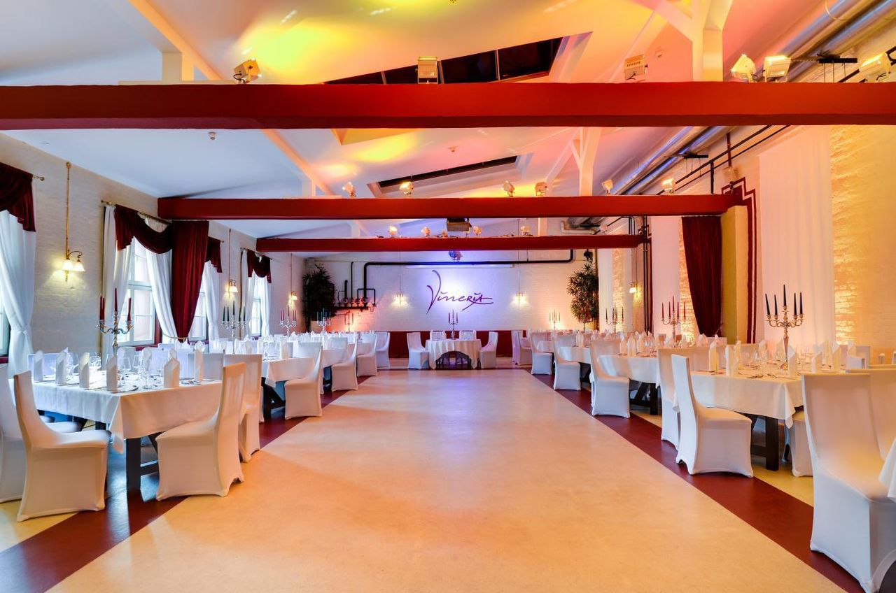 Herzogenaurach PR & Marketing Event Veranstaltungsraum Vineria Hochzeitslocation image 19