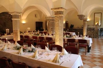 Rest der Welt   Schloss Arenfels image 4