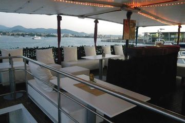 Rest van de wereld corporate event spaces Boot Dama de Valencia image 2