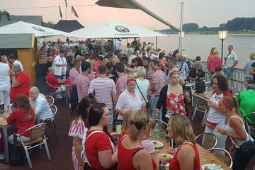 Köln PR & Marketing Event Schiff/Eventschiff/Floß ACHTERDECK im Marienburger Bootshaus image 4