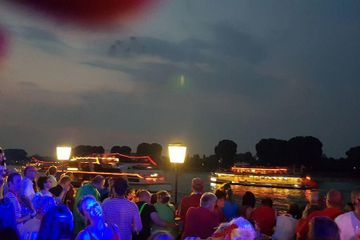 Köln PR & Marketing Event Schiff/Eventschiff/Floß ACHTERDECK im Marienburger Bootshaus image 2