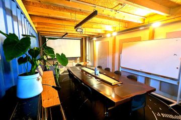 Berlin Offsite-Meeting Workshop-Räume Innovation Hub - Hackerspace & Workshop Raum image 0