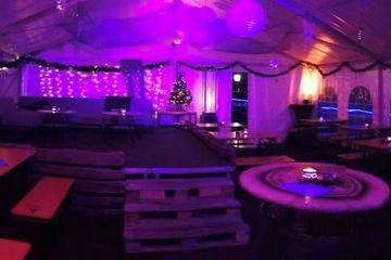 Köln Weihnachtsfeier Schiff/Eventschiff/Floß Winterdorf auf dem Rhein image 2