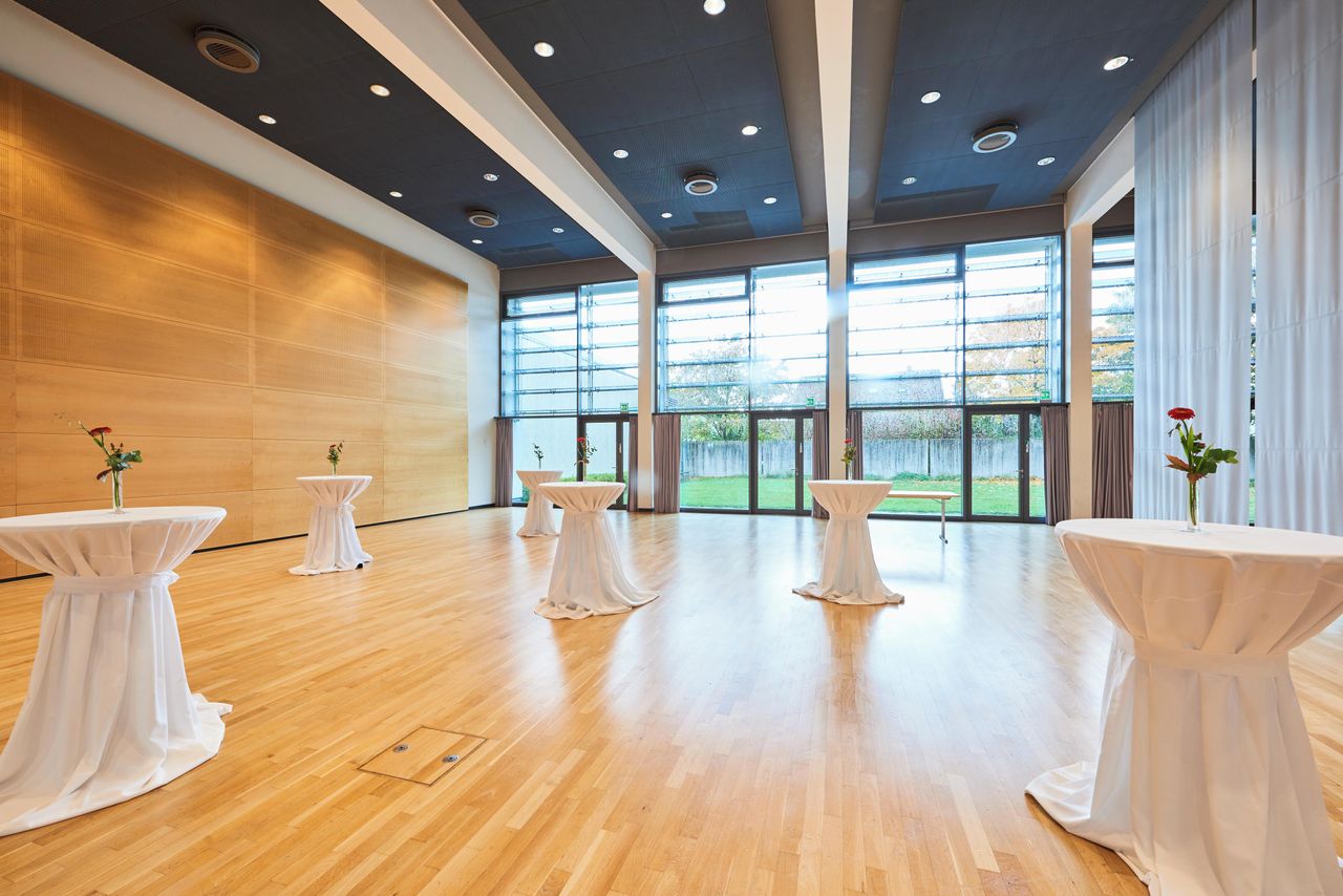 Fellbach  Veranstaltungsraum Festhalle Schmiden image 10