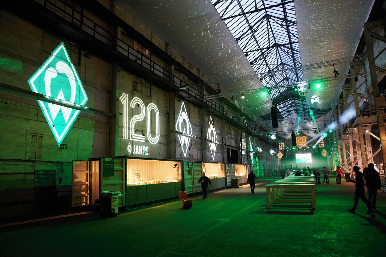 Bremen PR & Marketing Event Off-Location/Industriegebäude Halle Luja image 4