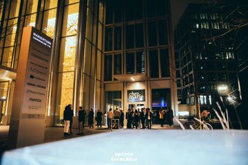 Frankfurt Mobiles Arbeiten Corporate event spaces Café & Bar image 3