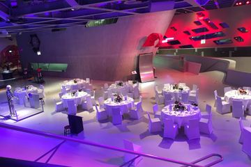 Wolfsburg Vortrag/Präsentation Galerie/Museum Ausstellungsfläche image 2