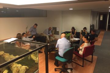 Barcelona training rooms Meetingraum Sala de reuniones image 1