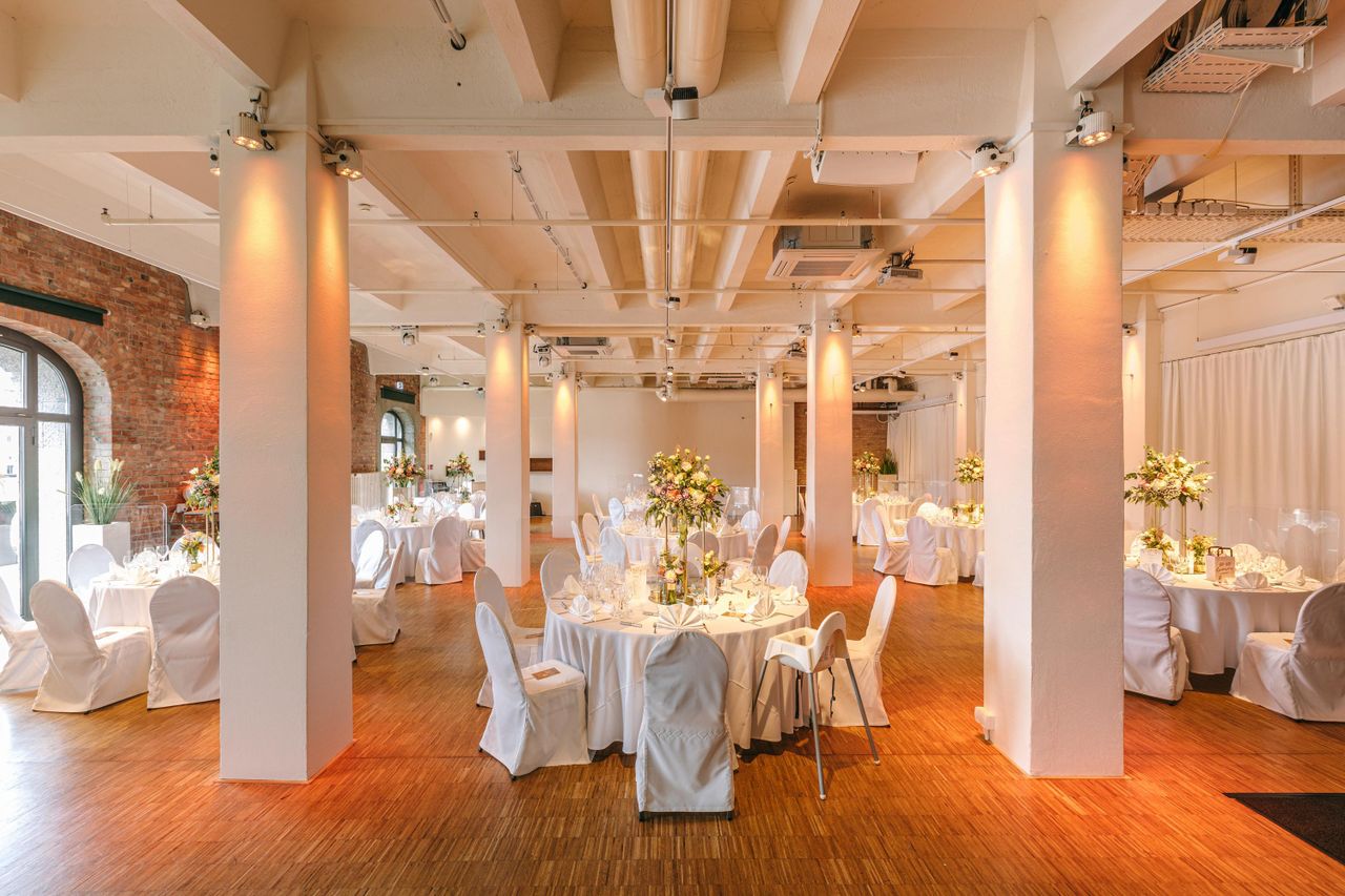 Berlin  Veranstaltungsraum Capitol Yard Golf Lounge image 9