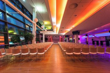 Dresden Erlebnislocation/Sportstätte Businessclub 1, 2 & 3 image 2