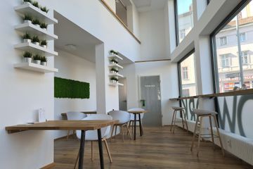 Berlin Präsentation Konferenzraum CoWoS Meeting Room „Helmut Newton“ image 3