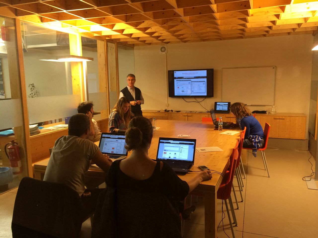 Barcelona seminar rooms Coworking space Sala 2 image 3