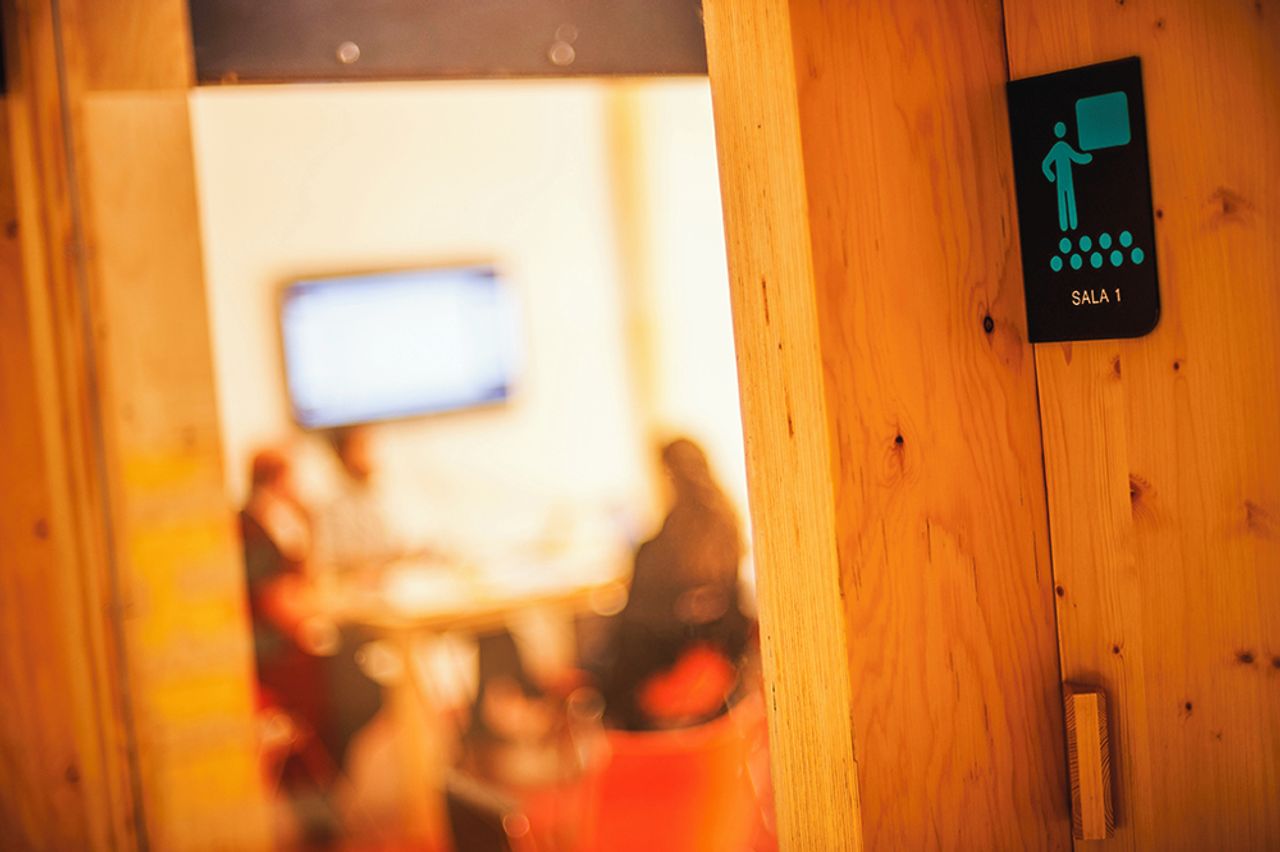 Barcelona training rooms Meeting room Sala 1 image 2