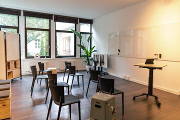 Wiesbaden Workshop spaces Gude-Moin image 6