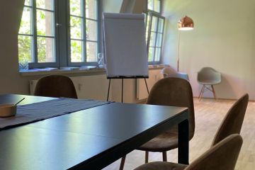 Dresden Kreatives Meeting Meetingräume Eleganter und funktionaler Raum image 4