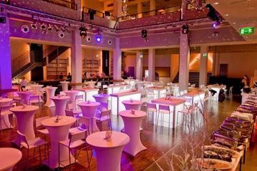 Frankfurt corporate event spaces Party room Event room image 6