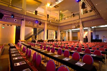 Frankfurt corporate event spaces Party room Event room image 0
