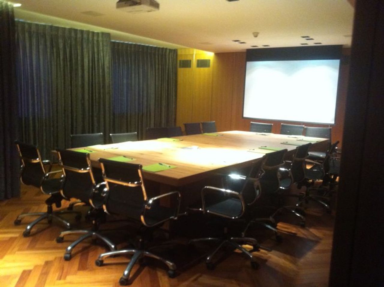 Tel Aviv training rooms Meeting room Conference Room image 11