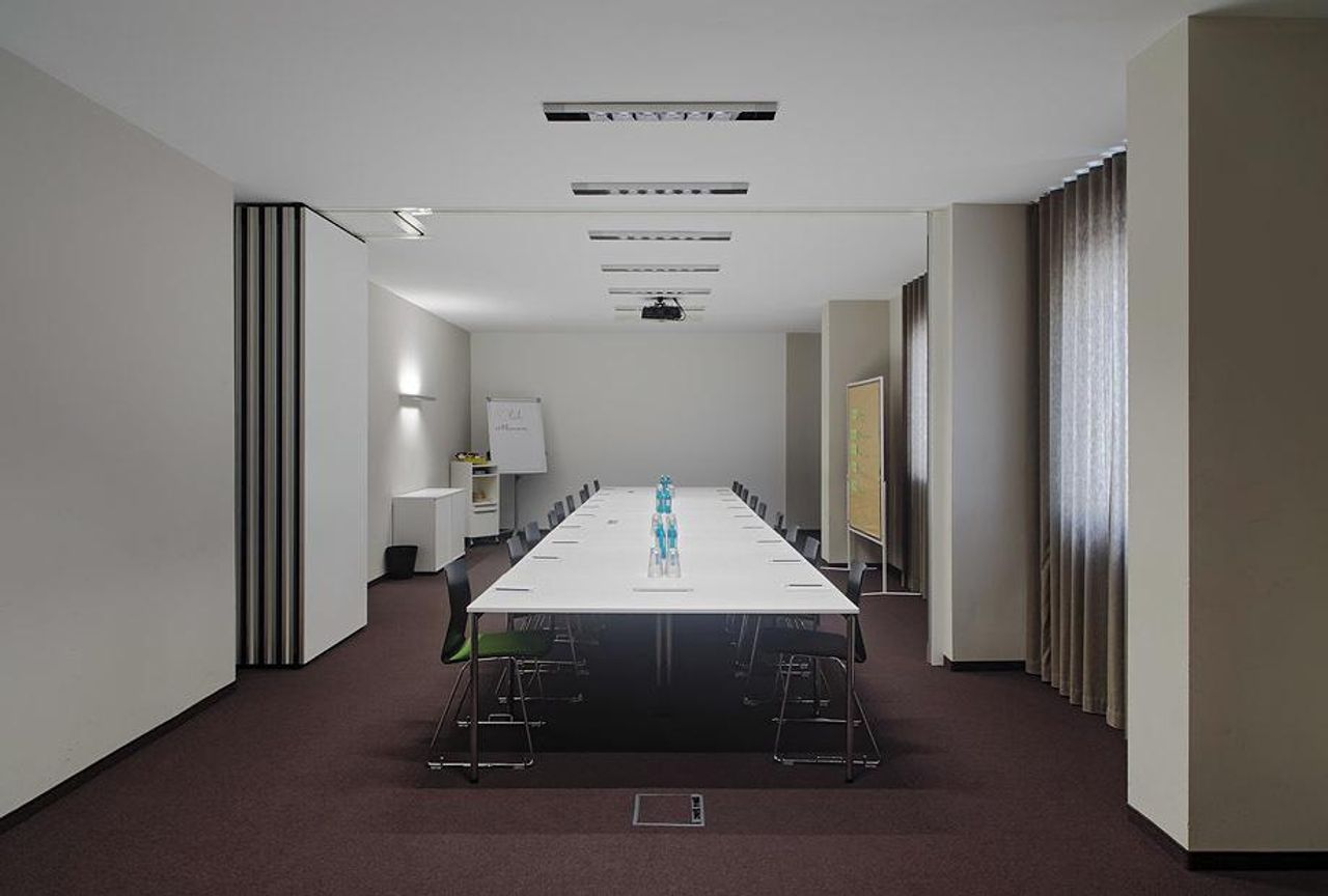 Frankfurt conference rooms Meeting room Meeting image 3