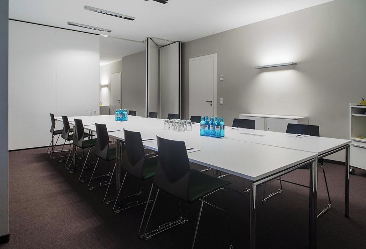 Frankfurt am Main conference rooms Meetingraum Meeting image 3
