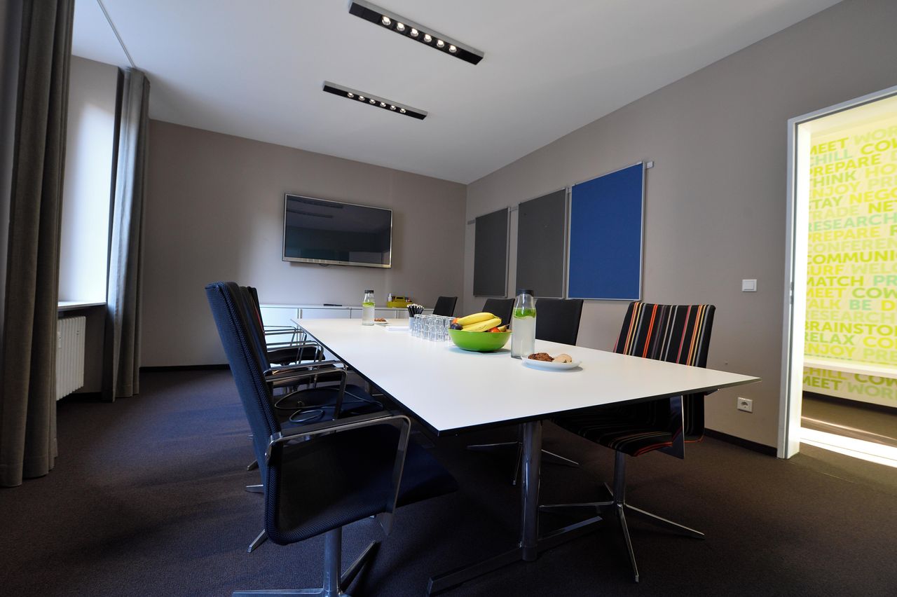 Frankfurt conference rooms Meeting room Presentation image 5