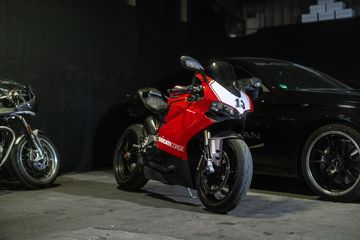 München  Fotostudio Racing - Mietstudio Sportwagen Racecars Fotostudio image 4