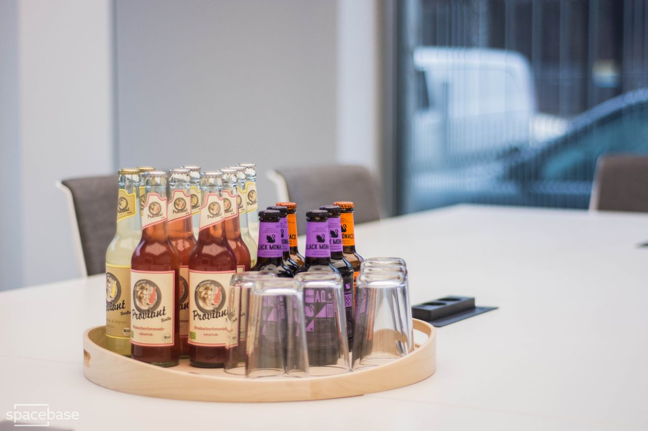 Berlijn conference rooms Coworking ruimte OffX Work & Share - Meeting Room image 19