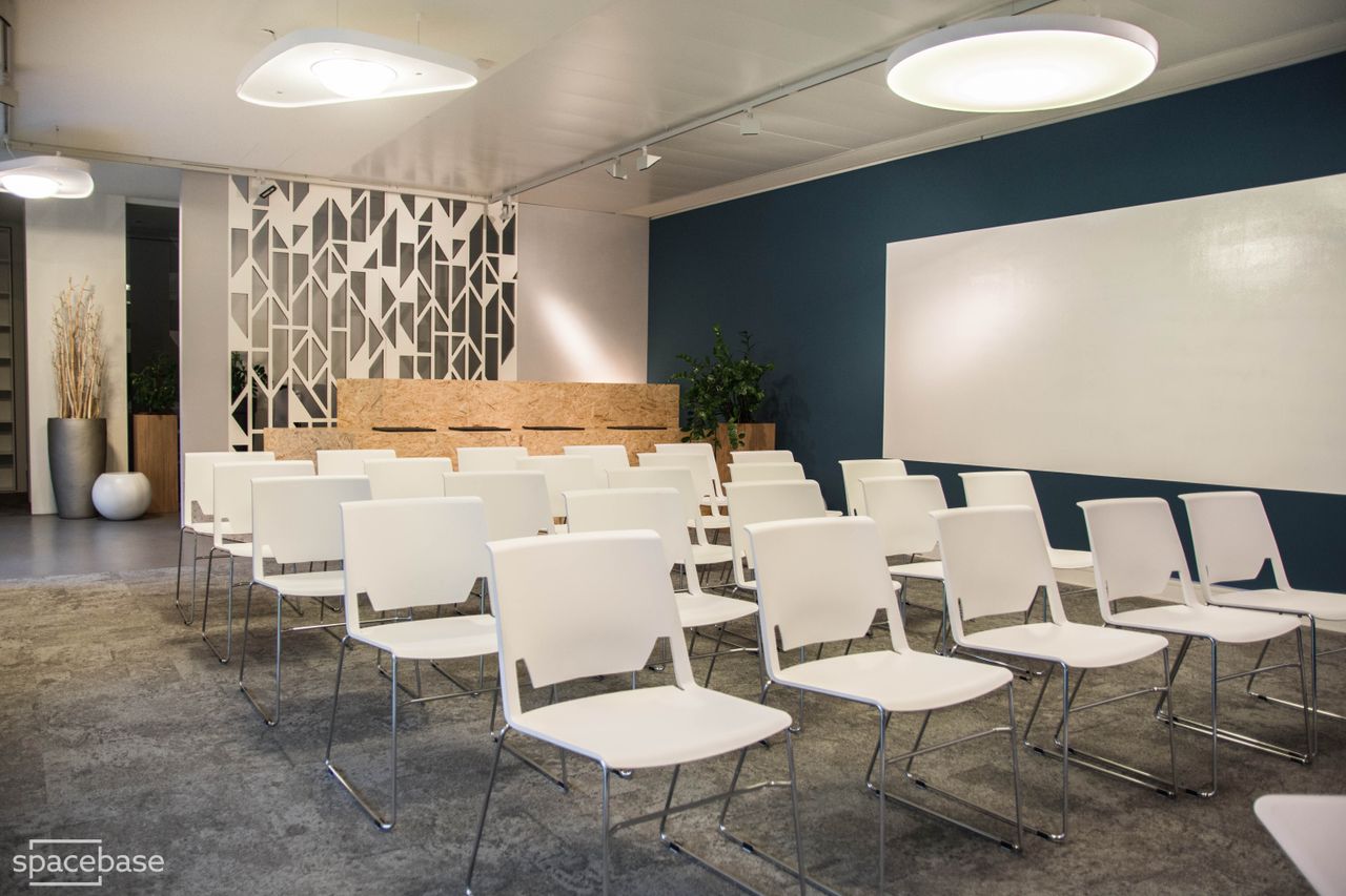 Berlijn training rooms Vergaderruimte OffX Work & Share - CoOffice Space image 18