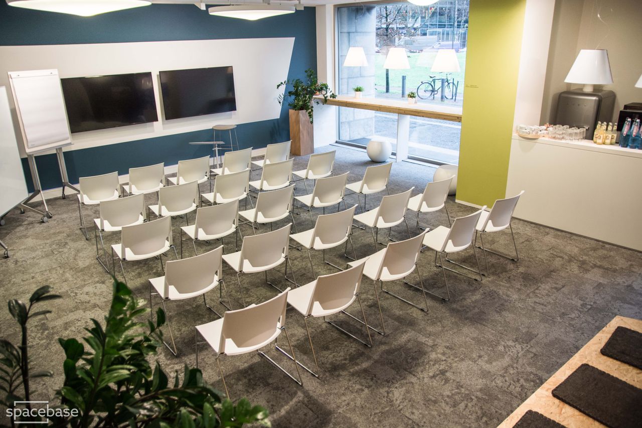 Berlijn training rooms Vergaderruimte OffX Work & Share - CoOffice Space image 4