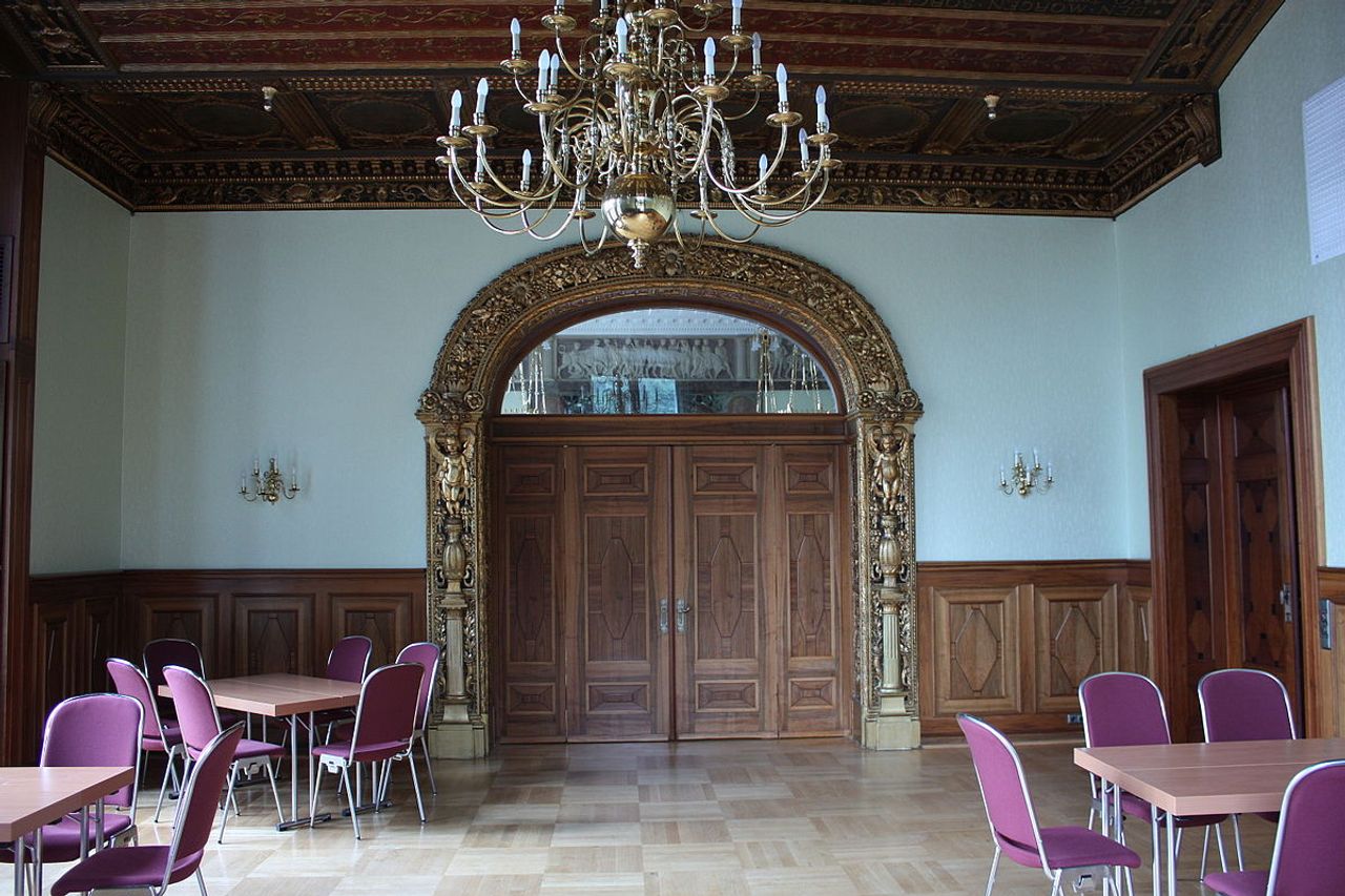 Mainz corporate event spaces Historic venue Salon Ferdinand Hey`l image 3
