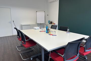 Frankfurt am Main Kunden-Meeting Tagungsräume Meetingraum “Königstein” image 8