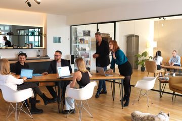 Berlijn  Workshopruimtes Die Bar image 2