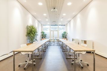 Paris seminar rooms Meetingraum Be Spaces Porte Montmartre image 1