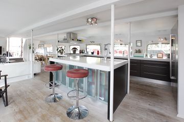 Kopenhagen workshop spaces Boot Copenhagen Houseboat image 11