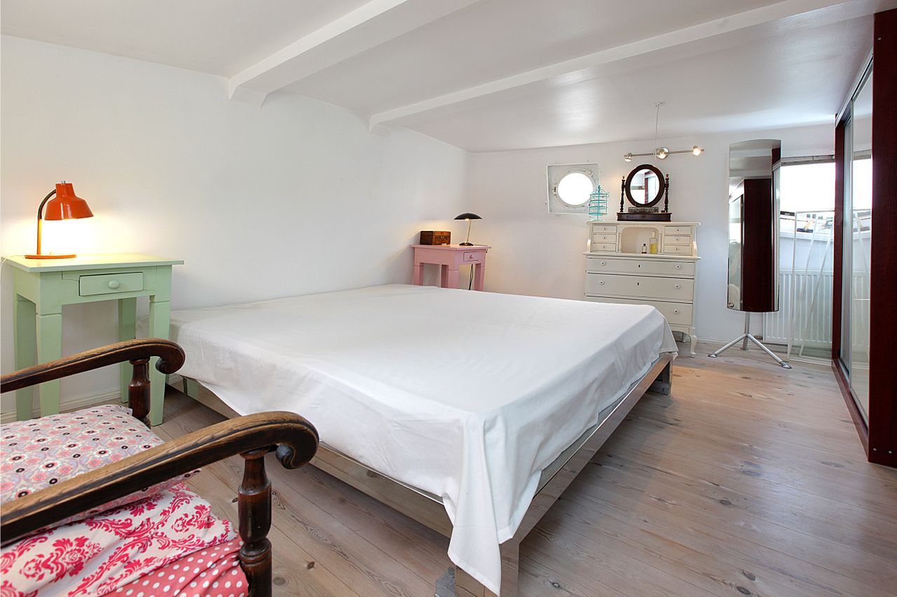 Kopenhagen workshop spaces Boot Copenhagen Houseboat image 11