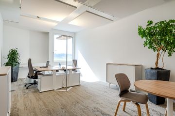 Rest der Welt Mobiles Arbeiten Möbliertes Büro 2 Personen image 1