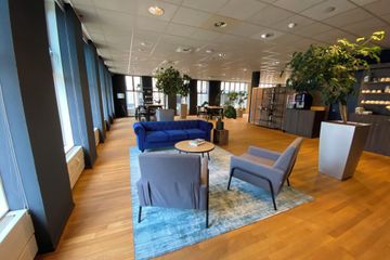 Enschede Client Meeting Office Space Dagkantoor image 3