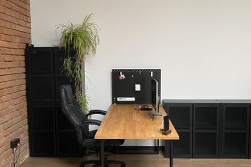 Leipzig Werkplek Schreibtisch im Workspace-Büro image 0