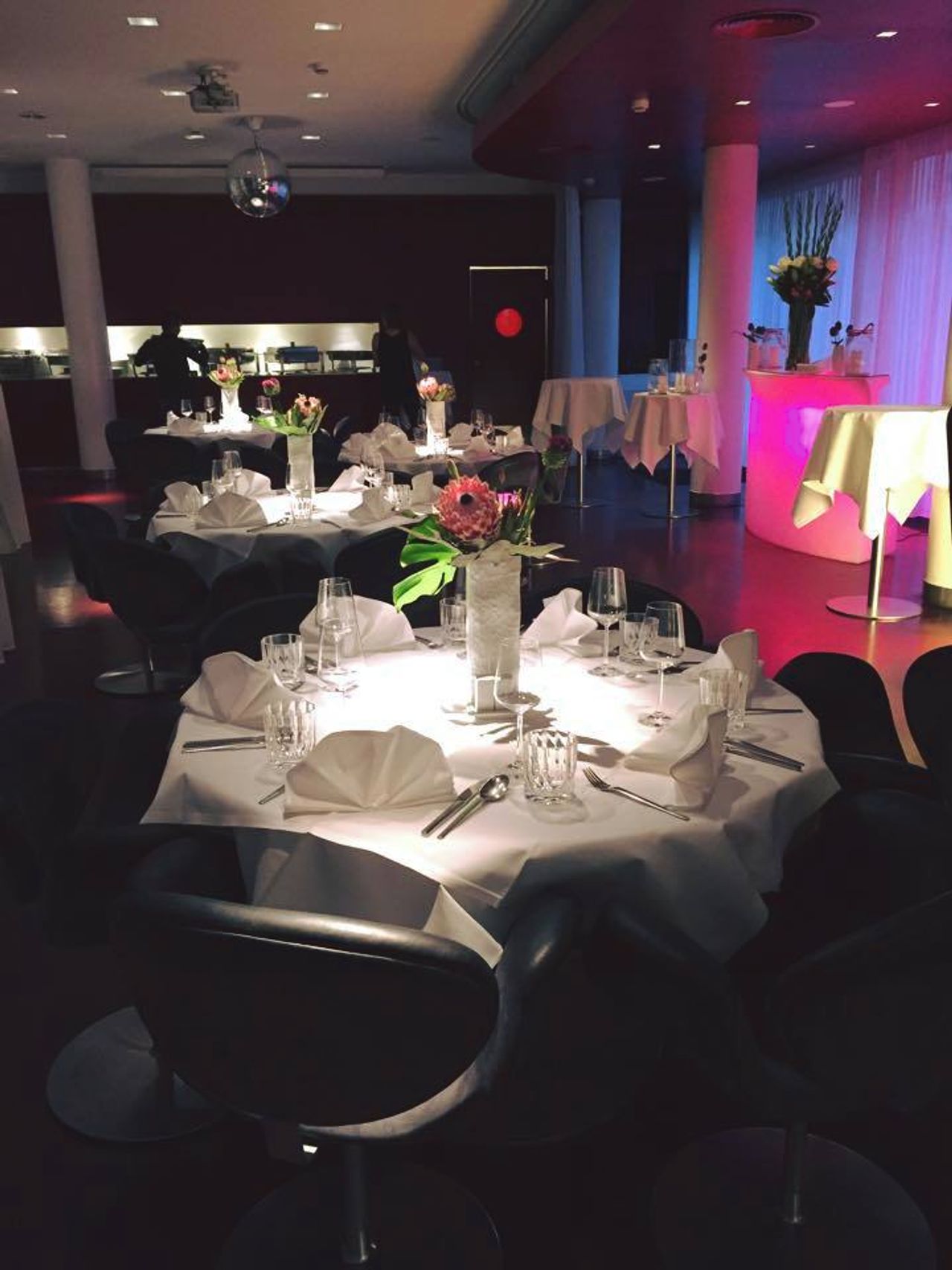 Berlin conference rooms Restaurant Hotel Q - Restaurant and Garden image 3