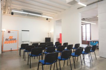 Barcelona training rooms Meetingraum Impact Hub Barcelona - Sala Barceloneta image 1