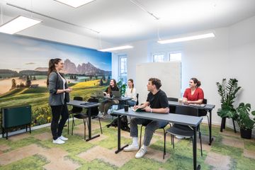 Bochum Coworking spaces Seminar Room image 1